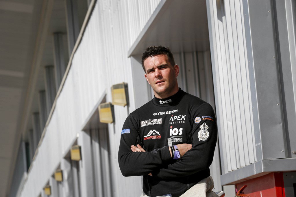 BTCC Rockingham: Ollie Pidgley to make BTCC debut with Team HARD